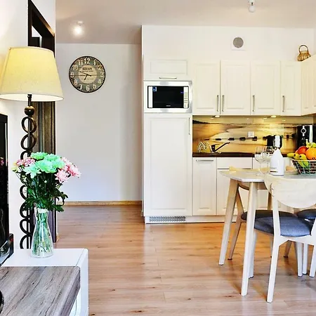 Polanki Sola Apartment *