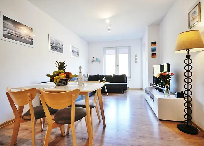 Polanki Sola 科沃布热格