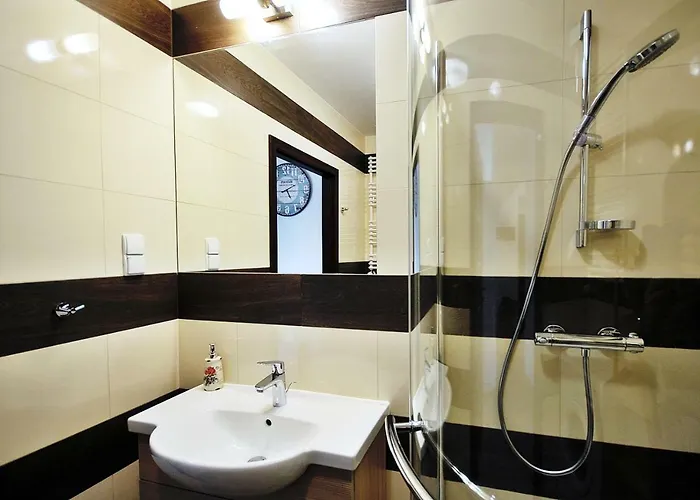 Polanki Sola Apartment